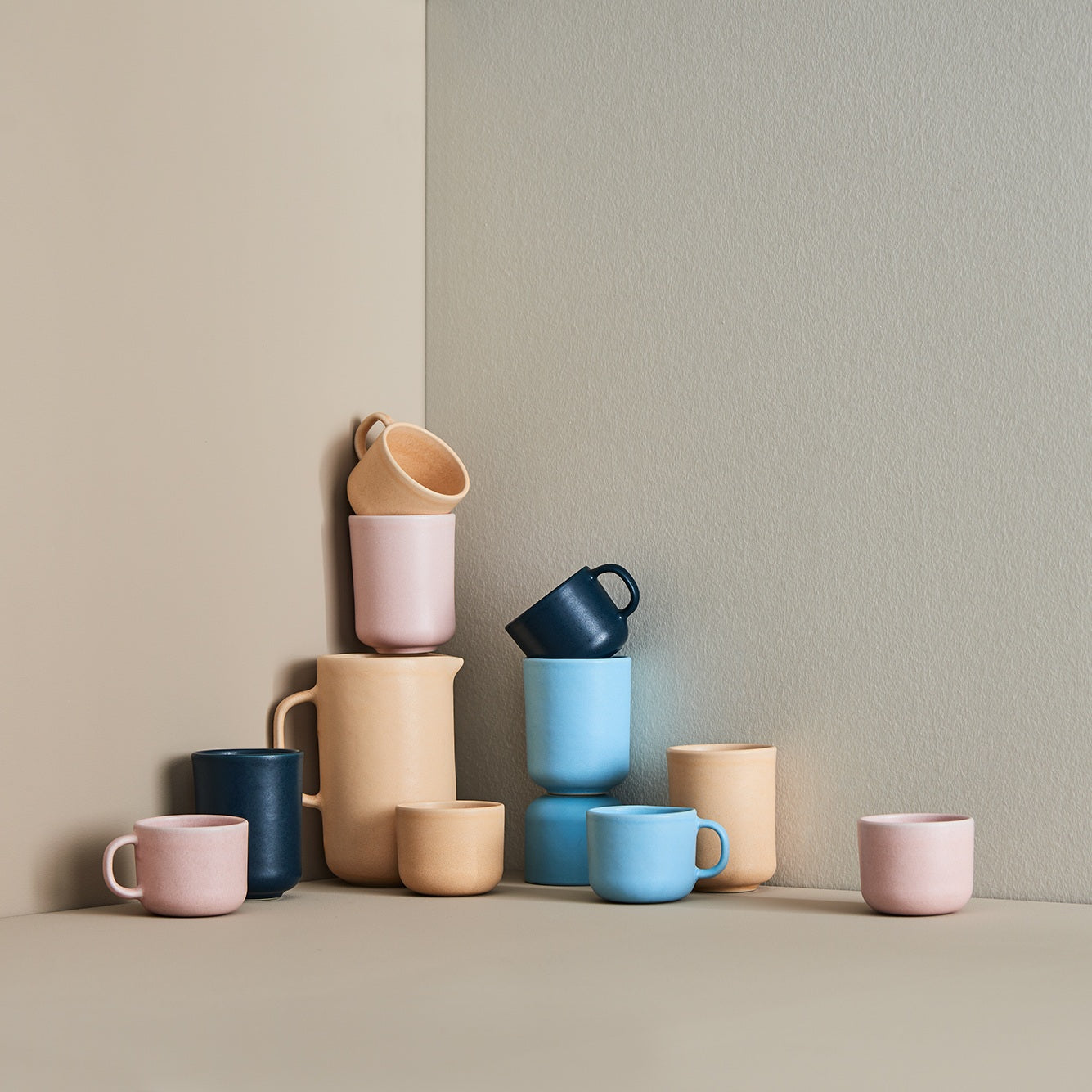 Stoneware Mug Rose