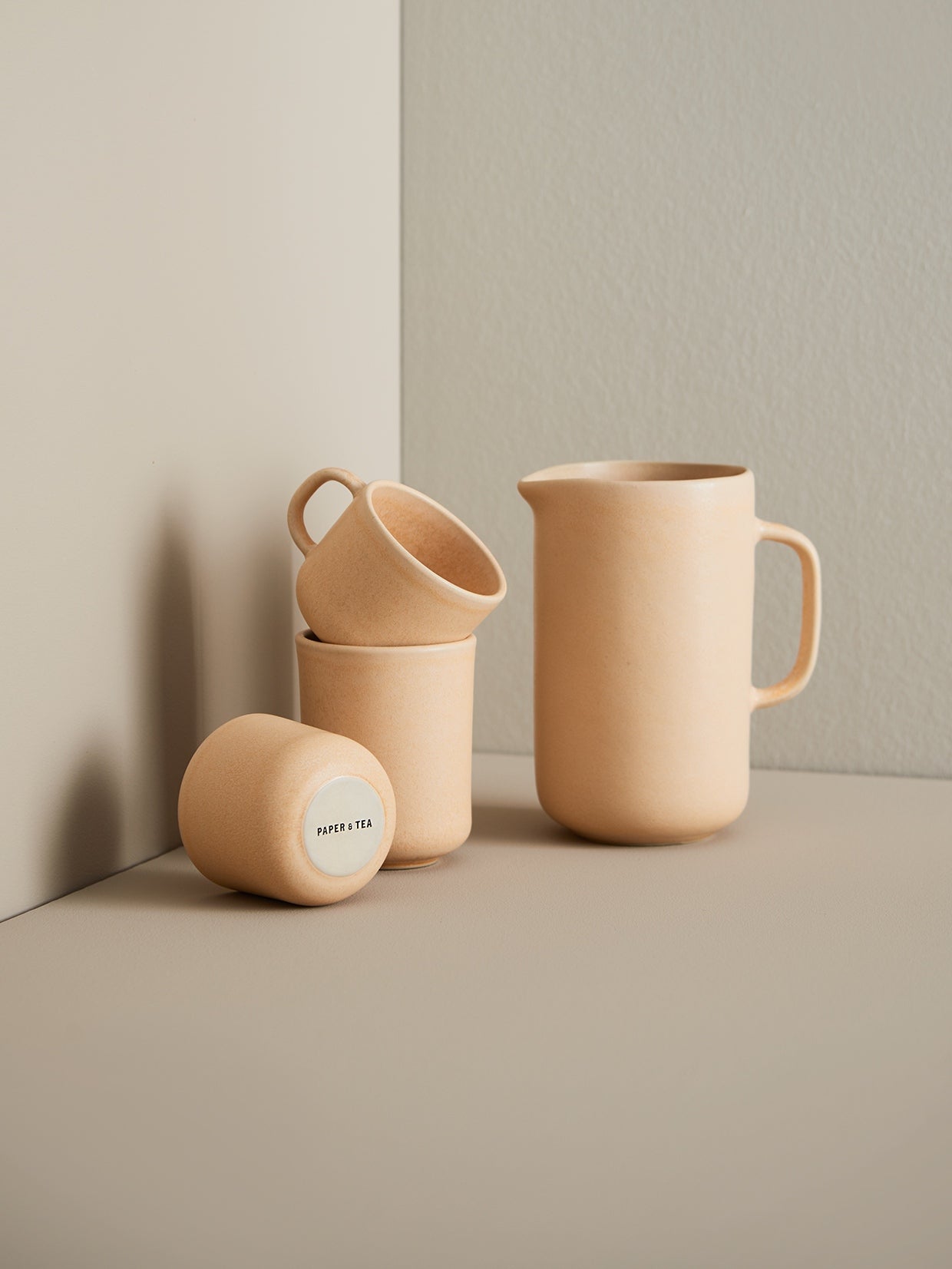 Stoneware Cup Apricot